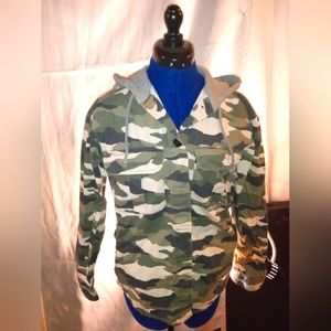 Divided Camo hoodie